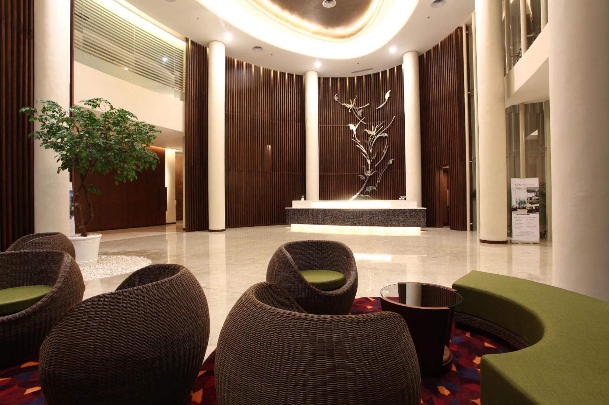 Soll Marina Hotel & Conference Center Bangka Pangkal Pinang Exteriér fotografie
