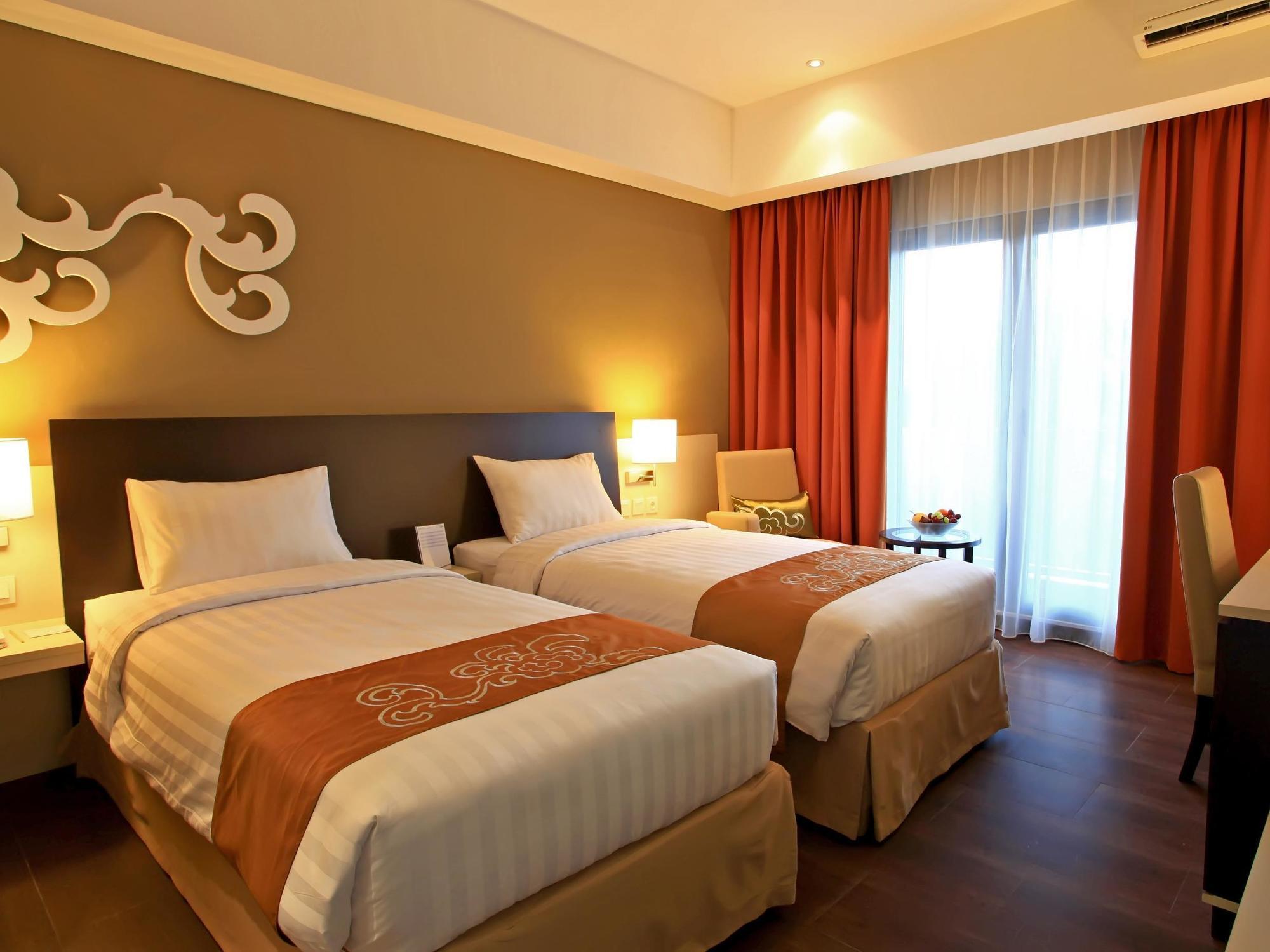 Soll Marina Hotel & Conference Center Bangka Pangkal Pinang Exteriér fotografie