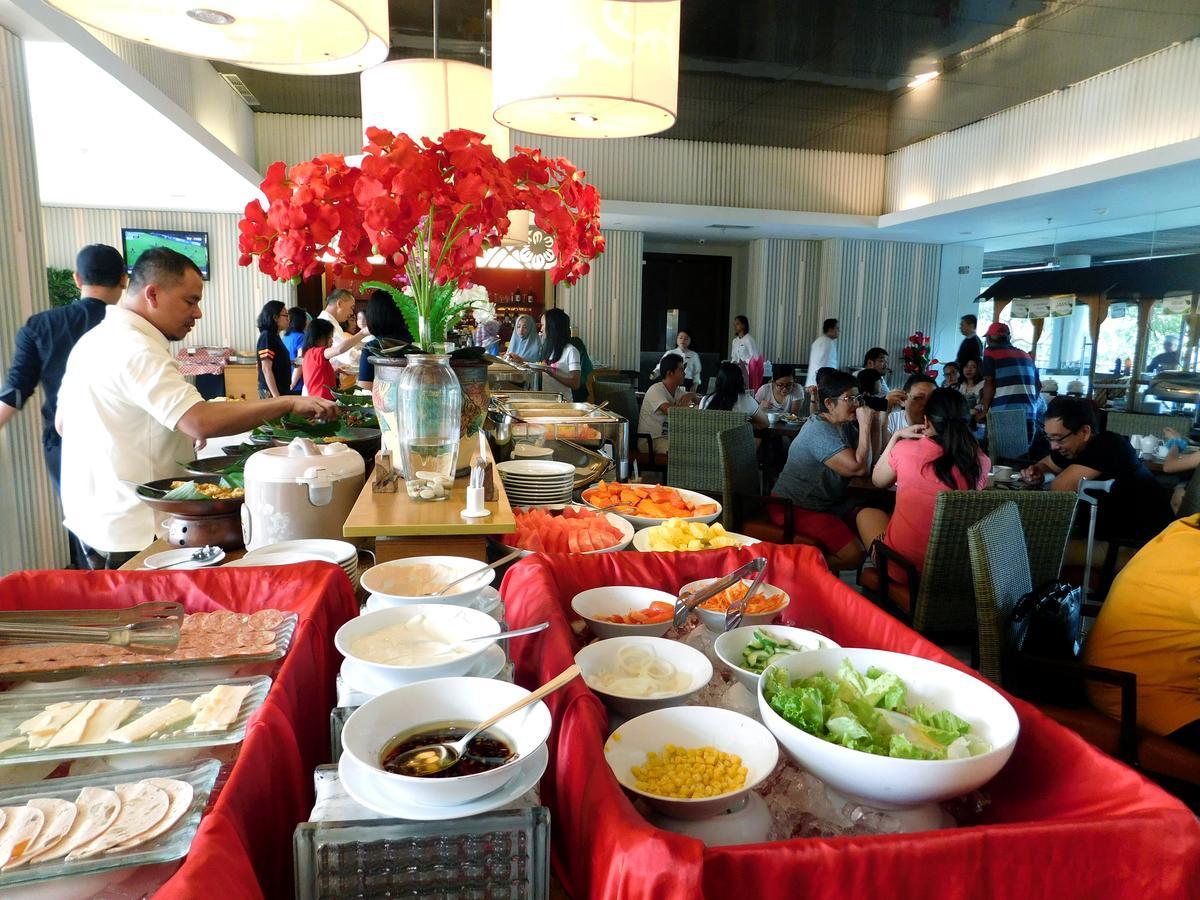 Soll Marina Hotel & Conference Center Bangka Pangkal Pinang Exteriér fotografie