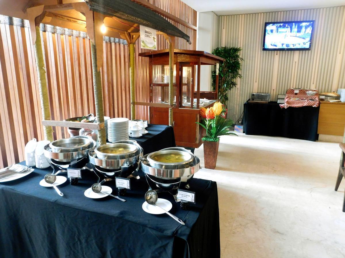 Soll Marina Hotel & Conference Center Bangka Pangkal Pinang Exteriér fotografie