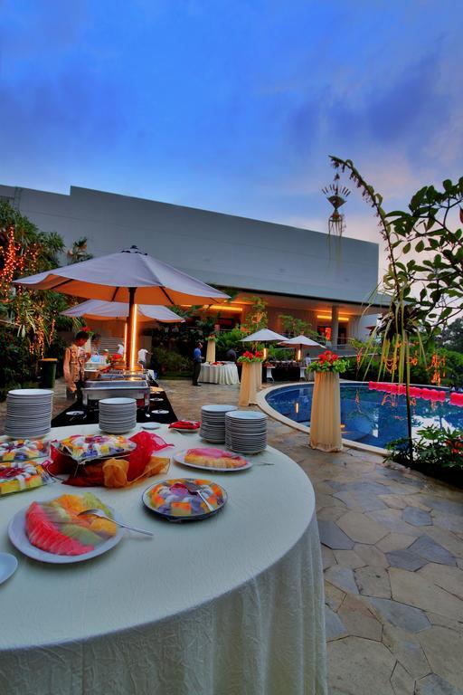 Soll Marina Hotel & Conference Center Bangka Pangkal Pinang Exteriér fotografie
